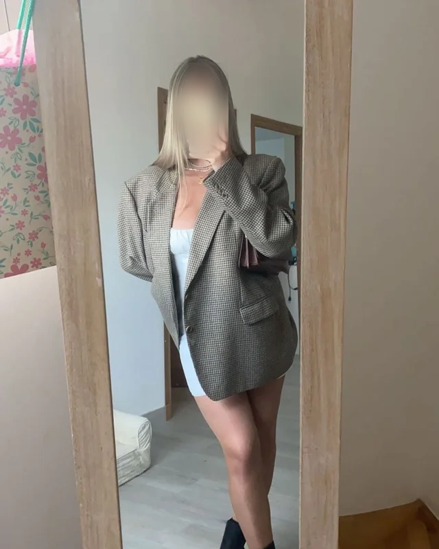 Julie